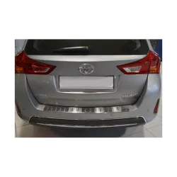 Tagumise põrkeraua kaitse - Toyota Auris (2013-2015)