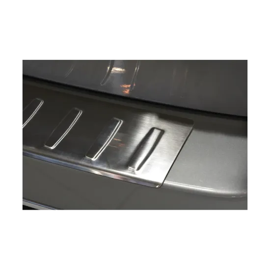 Tagumise põrkeraua kaitse - Toyota Auris (2013-2015)