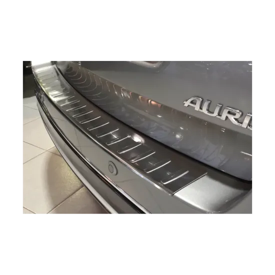 Tagumise põrkeraua kaitse - Toyota Auris (2013-2015)