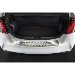 Tagumise põrkeraua kaitse - Toyota Yaris (2014-2019)