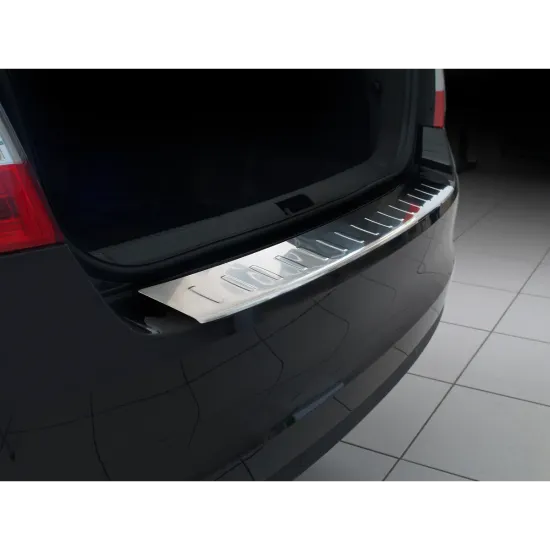 Tagumise põrkeraua kaitse - Skoda Octavia (2013-2019)