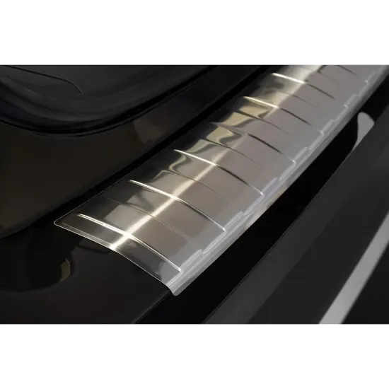 Tagumise põrkeraua kaitse - Mitsubishi Outlander (2015-2022) Outlander (2020-2022)