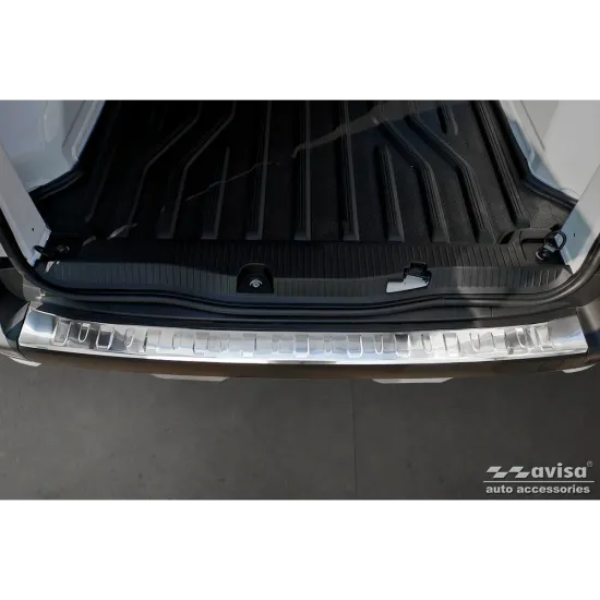 Tagumise põrkeraua kaitse - Nissan Townstar // Renault Kangoo (2021-)