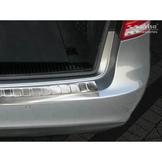 Tagumise põrkeraua kaitse - Mercedes E Class (2013-2016)