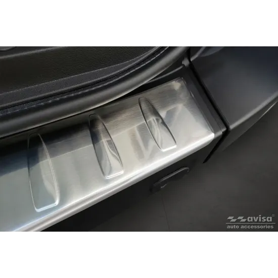 Tagumise põrkeraua kaitse - Nissan Nv400 // Renault Master (2010-) Opel Movano (2010-2021)