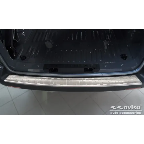 Tagumise põrkeraua kaitse - Volkswagen T5 (2003-2015) T6 (2015-2024)