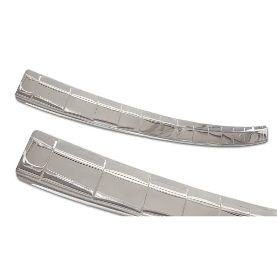 Tagumise põrkeraua kaitse - Skoda Octavia (2019-) Octavia (2020-)