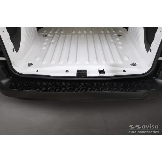 Tagumise põrkeraua kaitse - Citroen Berlingo / Berlingo Multispace // Peugeot Partner (2008-2018) Fiat Doblo (2022-) Opel Combo Cargo / Combo-e Life // Peugeot Rifter (2018-) Toyota Proace City / Proace City Verso (2019-)
