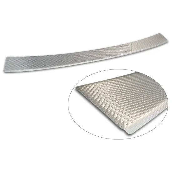 Tagumise põrkeraua kaitse - Citroen Jumpy / Space Tourer // Peugeot Expert / Traveller // Toyota Proace Verso (2016-) Opel Vivaro / Zafira (2019-)