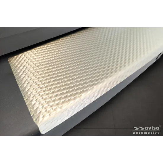 Tagumise põrkeraua kaitse - Citroen Jumpy / Space Tourer // Peugeot Expert / Traveller // Toyota Proace Verso (2016-) Opel Vivaro / Zafira (2019-)