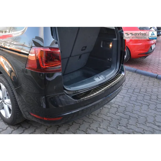 Tagumise põrkeraua kaitse - Seat Alhambra // Volkswagen Sharan (2010-)