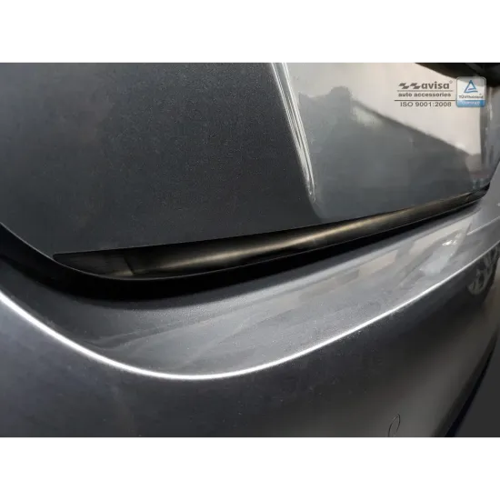 Dekoratiivliist tagaluugile - Nissan Leaf (2017-)