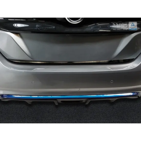 Dekoratiivliist tagaluugile - Nissan Leaf (2017-)