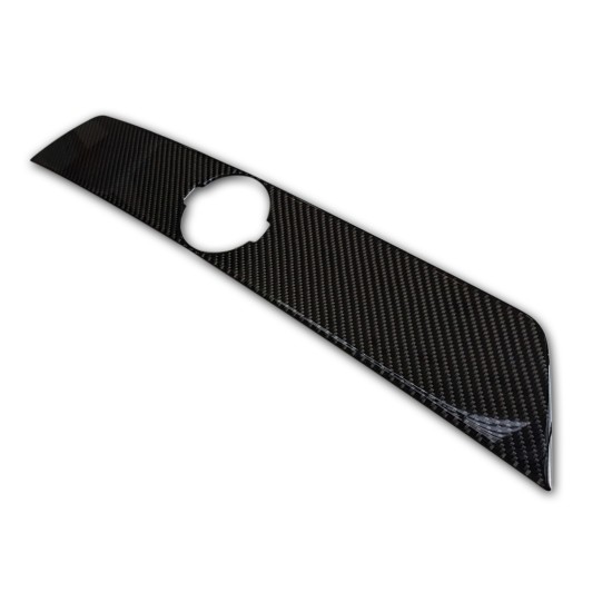 Dekoratiivliist tagaluugile - Nissan Micra (2016-)