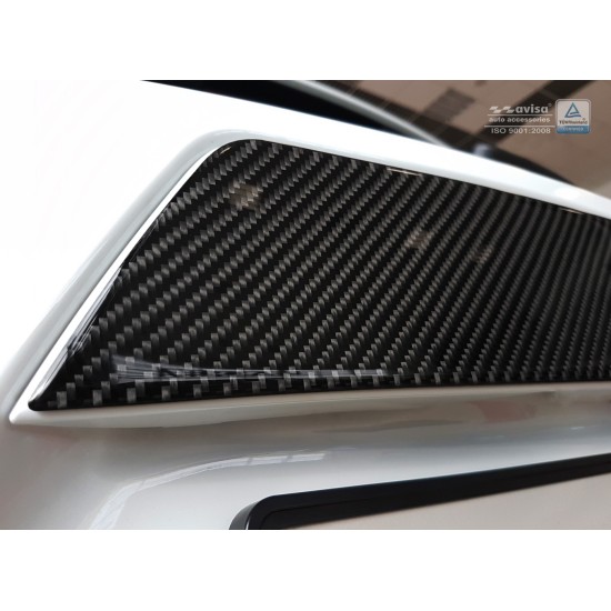 Dekoratiivliist tagaluugile - Nissan Micra (2016-)