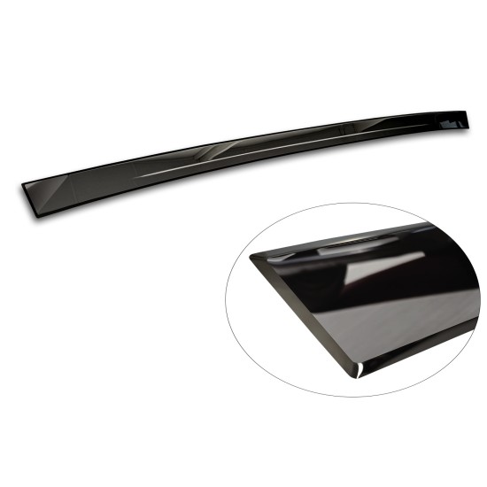 Dekoratiivliist tagaluugile - Toyota Land Cruiser (2024-)