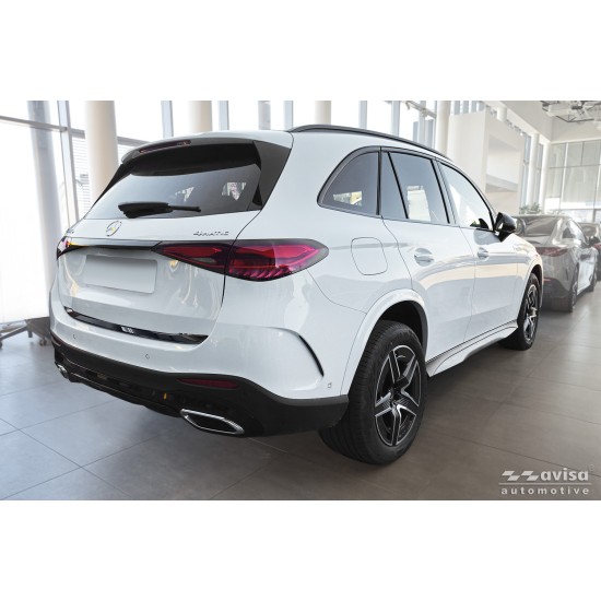 Dekoratiivliist tagaluugile - Mercedes Glc (2022-)