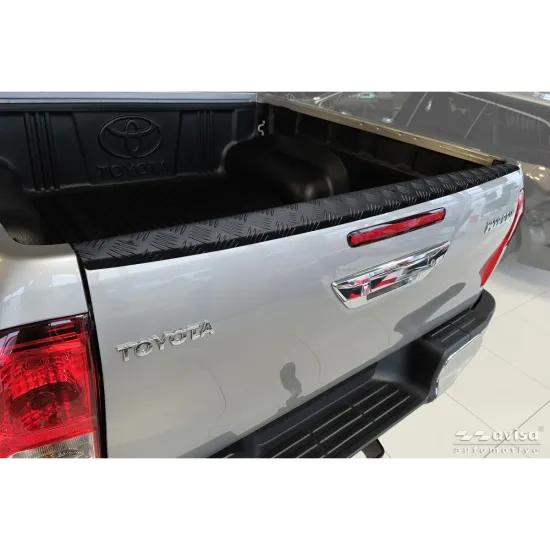 Tagaluugi servakaitse  - Toyota Hilux (2020-)