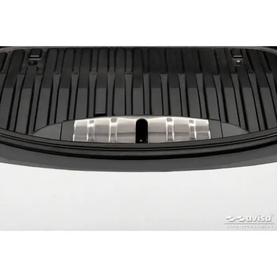 Eesmise pakiruumi kaitseplaat   - Tesla Model 3 (2019-2023)