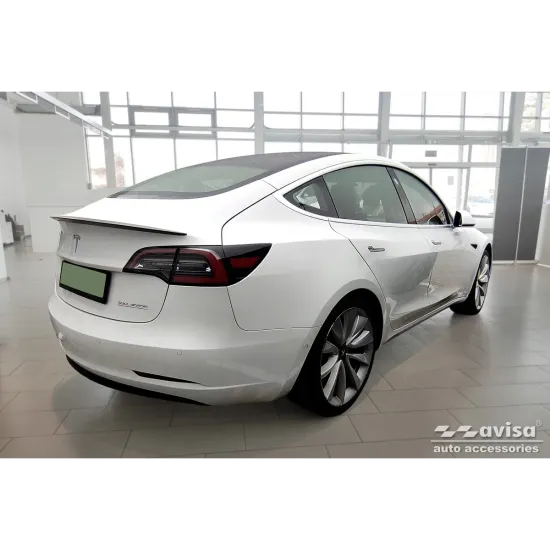 Eesmise pakiruumi kaitseplaat   - Tesla Model 3 (2019-2023)