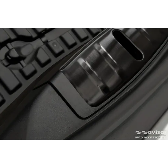 Eesmise pakiruumi kaitseplaat   - Tesla Model 3 (2019-2023)