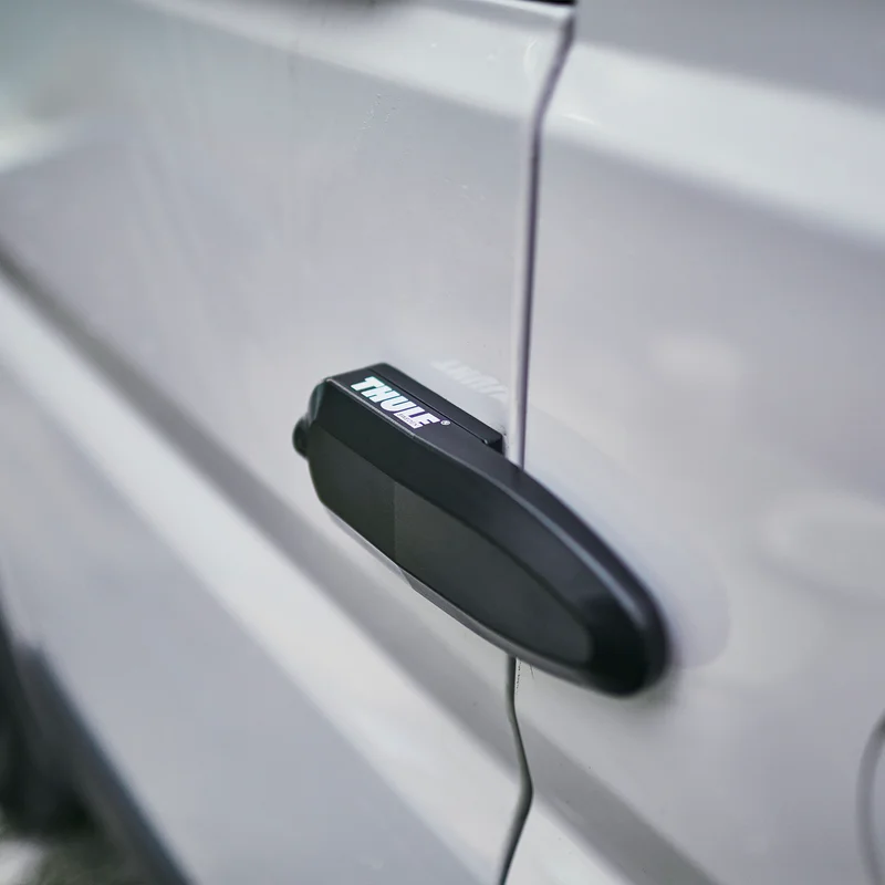 Thule Universal Lock
Valge