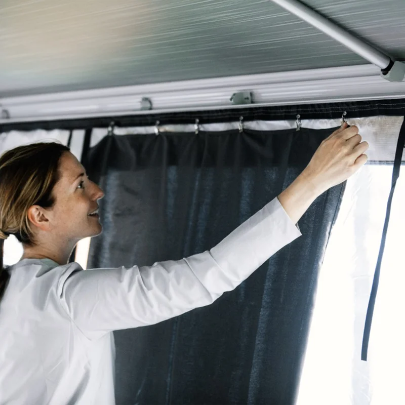 Thule Curtains
Gray