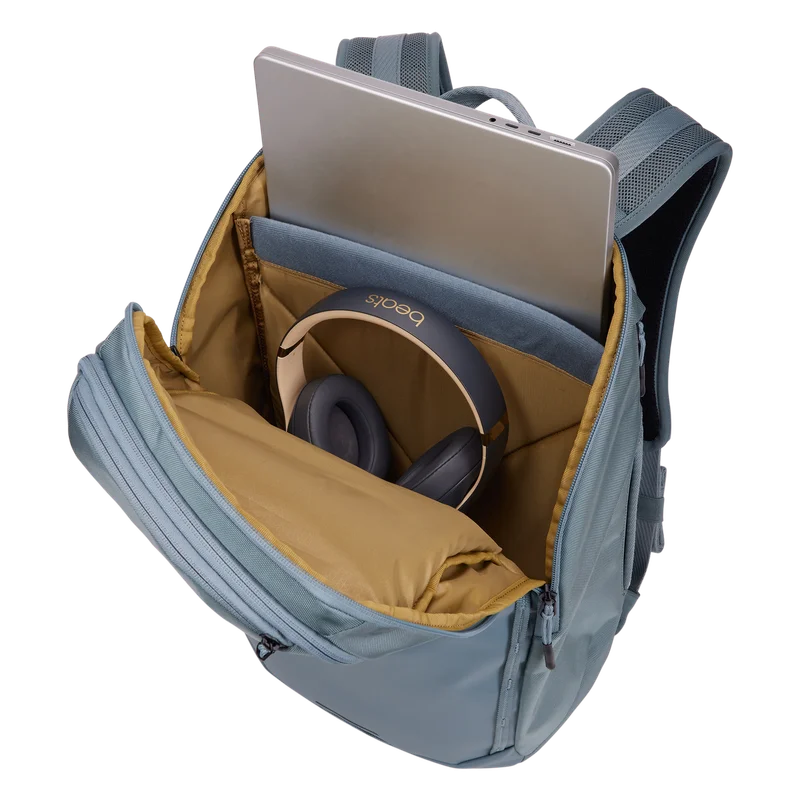 Thule Chasm 26L