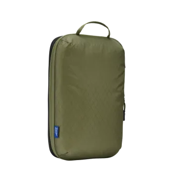 Compression packing cube
