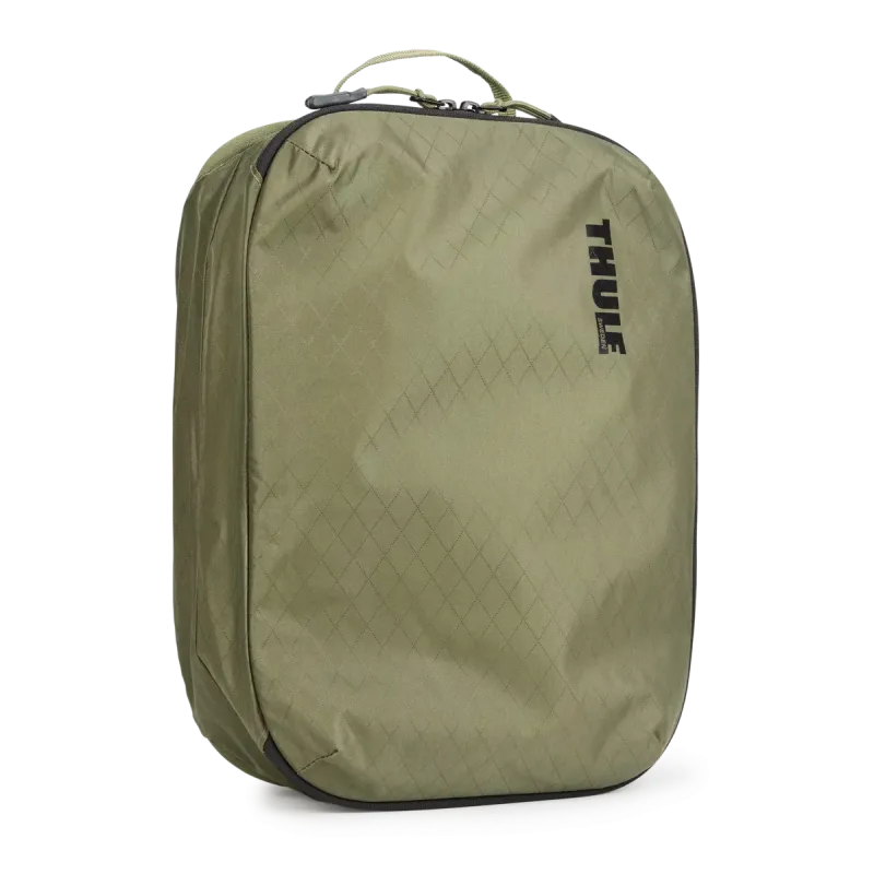 Thule clean/dirty packing cube
keskmine puhaste/mustade riiete pakkimiskuubik pehme roheline