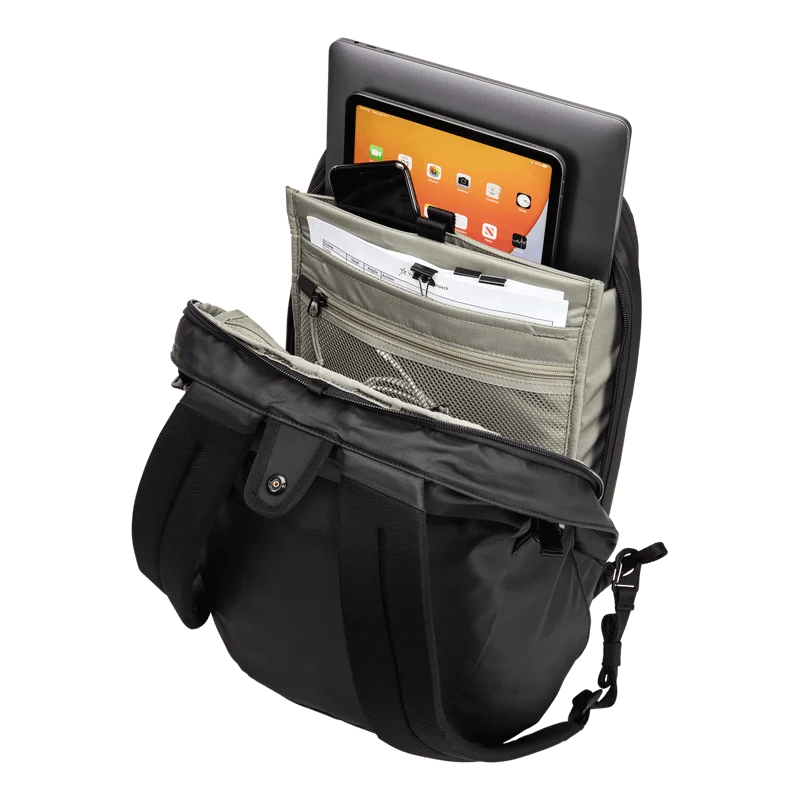 Thule Tact 21L