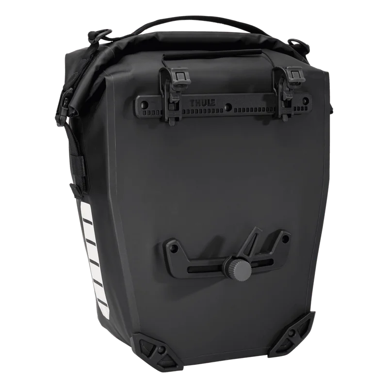 Thule Shield 22L
