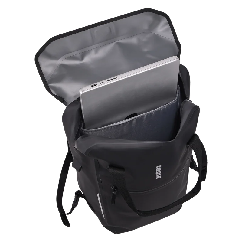 Thule Shield 23L