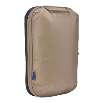 Compression packing cube