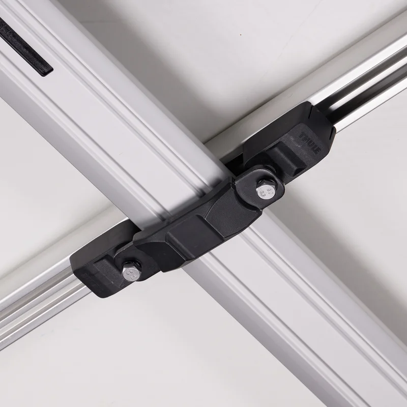Thule mounting rails M