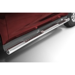 Stainless steel side bars with checker plate steps - Mitsubishi ASX (2017 - 2019)