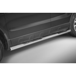 Stainless steel side bars with checker plate steps - Honda CRV (2006 - 2009)