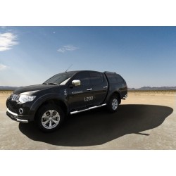 Stainless steel side bars with checker plate steps - Mitsubishi L200 (2009 - 2015)