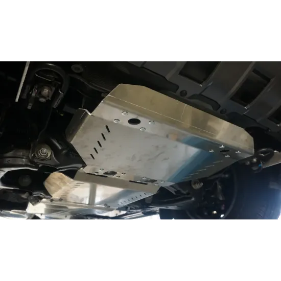 Mootori kaitse - Toyota Land Cruiser 250 (2024 -)