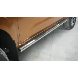 Küljerauad astmelaudadega - Nissan Navara (2015 -)