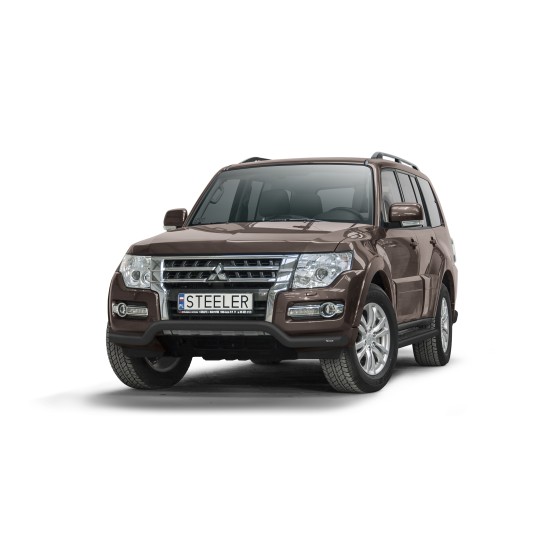 Must esiraud - Mitsubishi Pajero (2015 -)