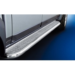 Stainless steel side steps with checker plate - Ford Ranger (2007 - 2012)