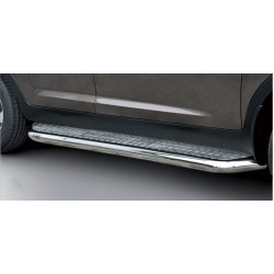 Stainless steel side steps with checker plate - KIA Sportage (2010 - 2015)
