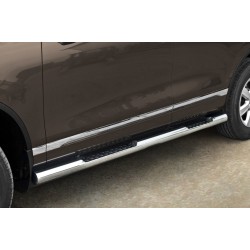 Stainless steel side bars with checker plate steps - Volkswagen Touareg (2011 - 2015)