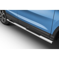 Stainless steel side bars with checker plate steps - Nissan Qashqai (2017 - 2021)