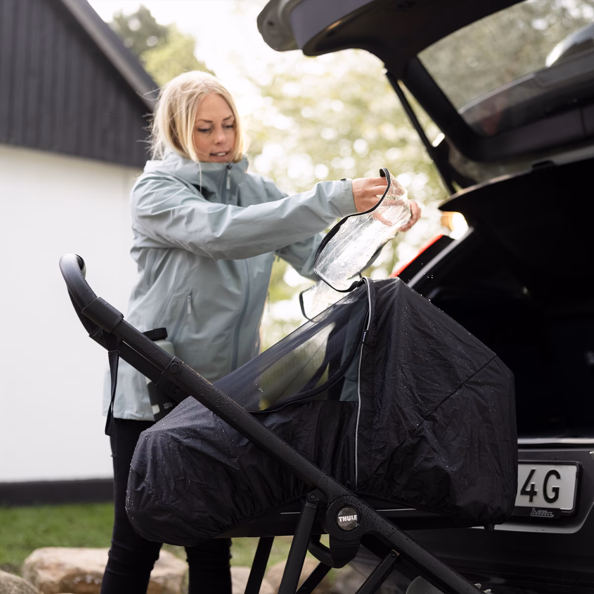 Thule Shine all weather cover
kate iga ilmaga kasutamiseks must