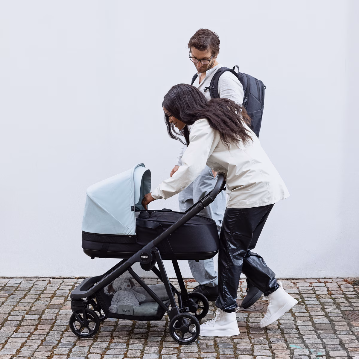 Thule Shine bassinet
vankrikorv must