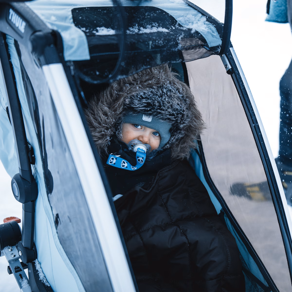 Thule footmuff sport
spordi jalakate must