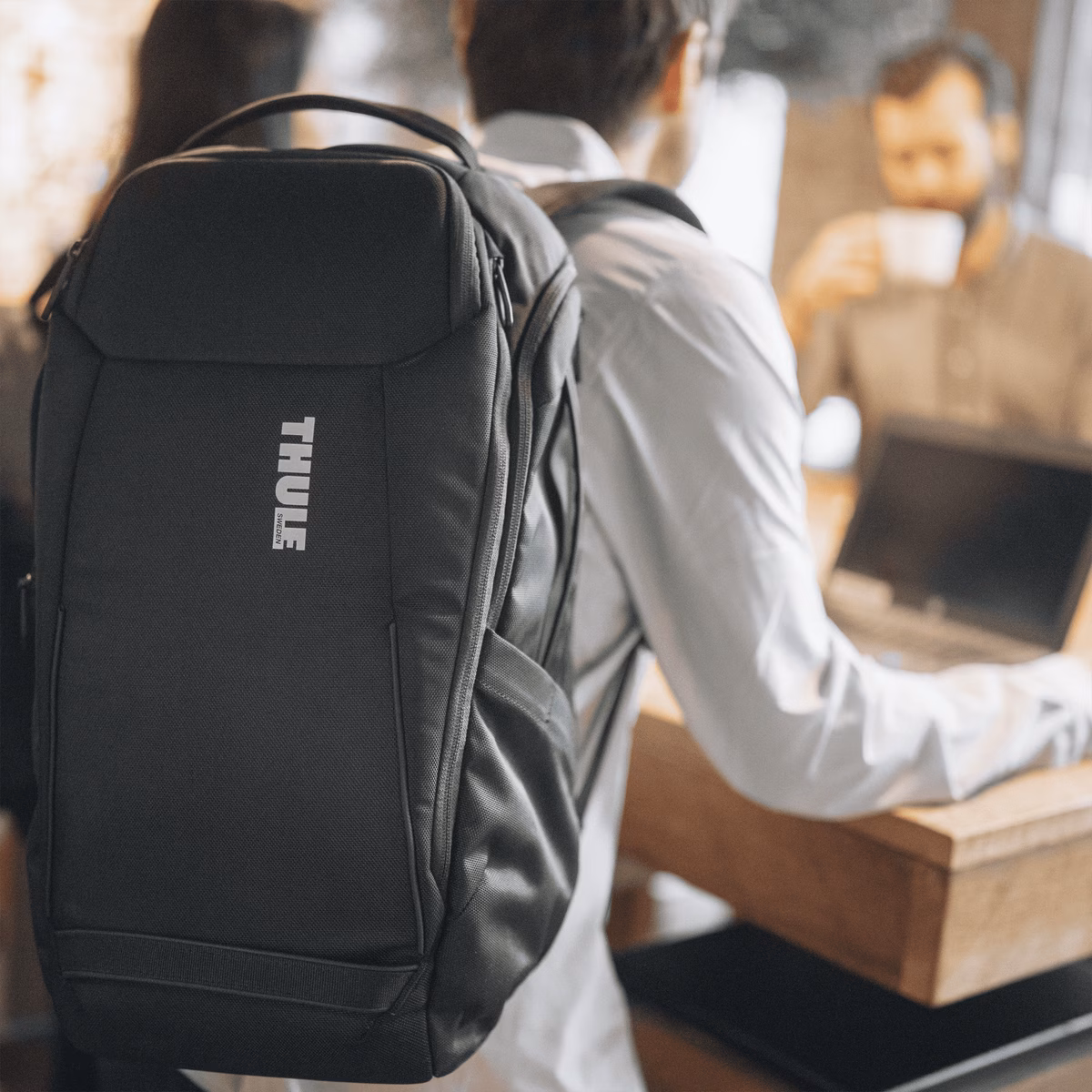Thule Accent
28 l seljakott must