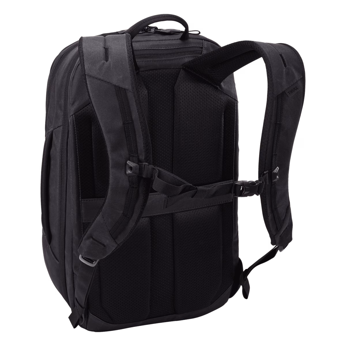 Thule Aion
28 l reisiseljakott must
